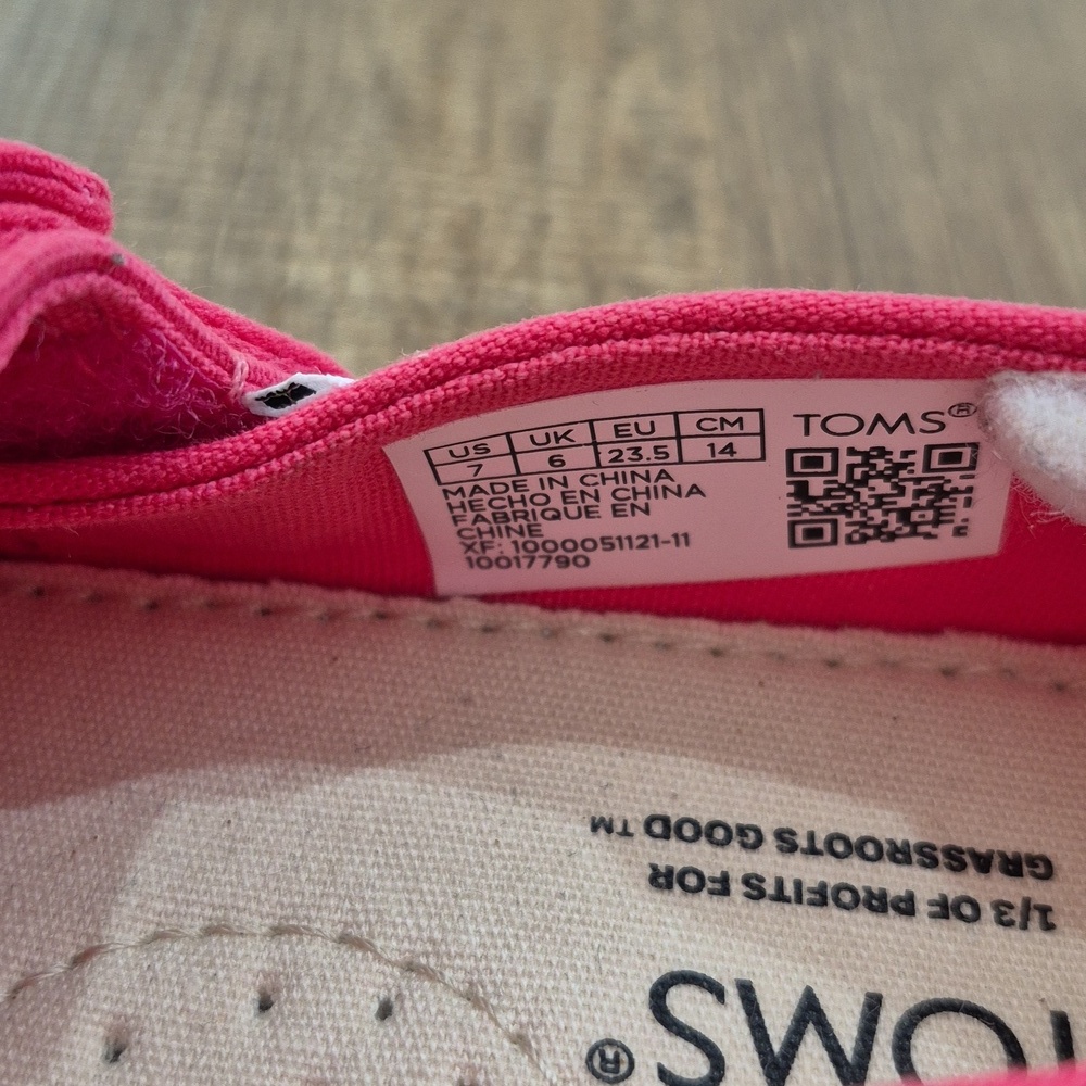 Toms Little Girl Classic Canvas Ruffle Tiny Raspberry - Picture 7 of 9